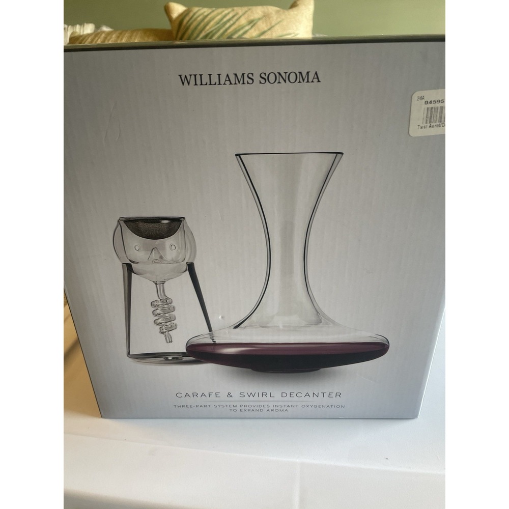 Williams Sonoma Carafe And Swirl WINE DECANTER & AERATOR SET -New Open Box